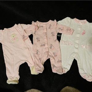BUNDLE NWOT 💖 Baby Girls Infant Pajamas; Newborn